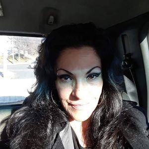 Meet your Posher, Angelina